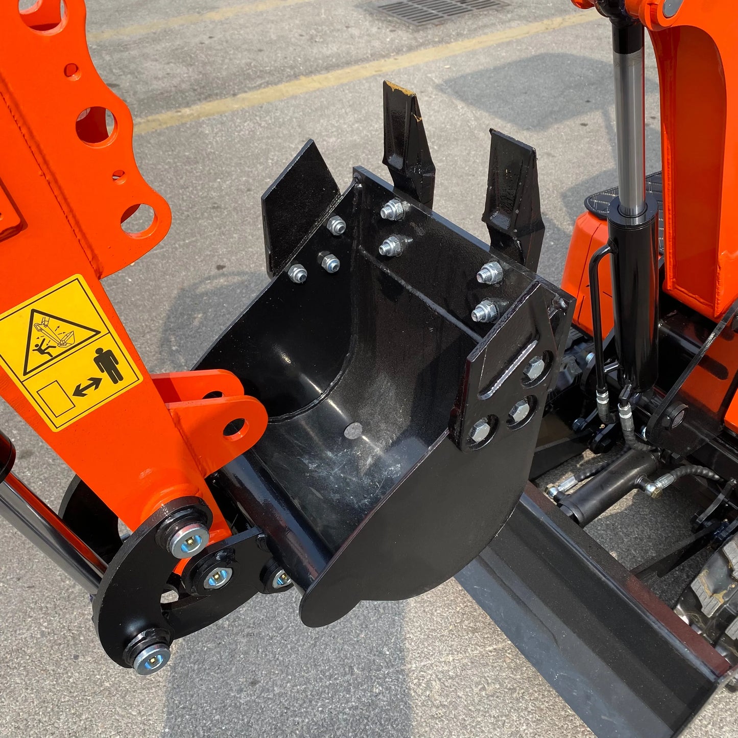 New 0.8 Ton Small Excavator Multifunctional Hydraulic Crawler Mini Excavator With Cab Ce Kubota Engine Excavator Custom