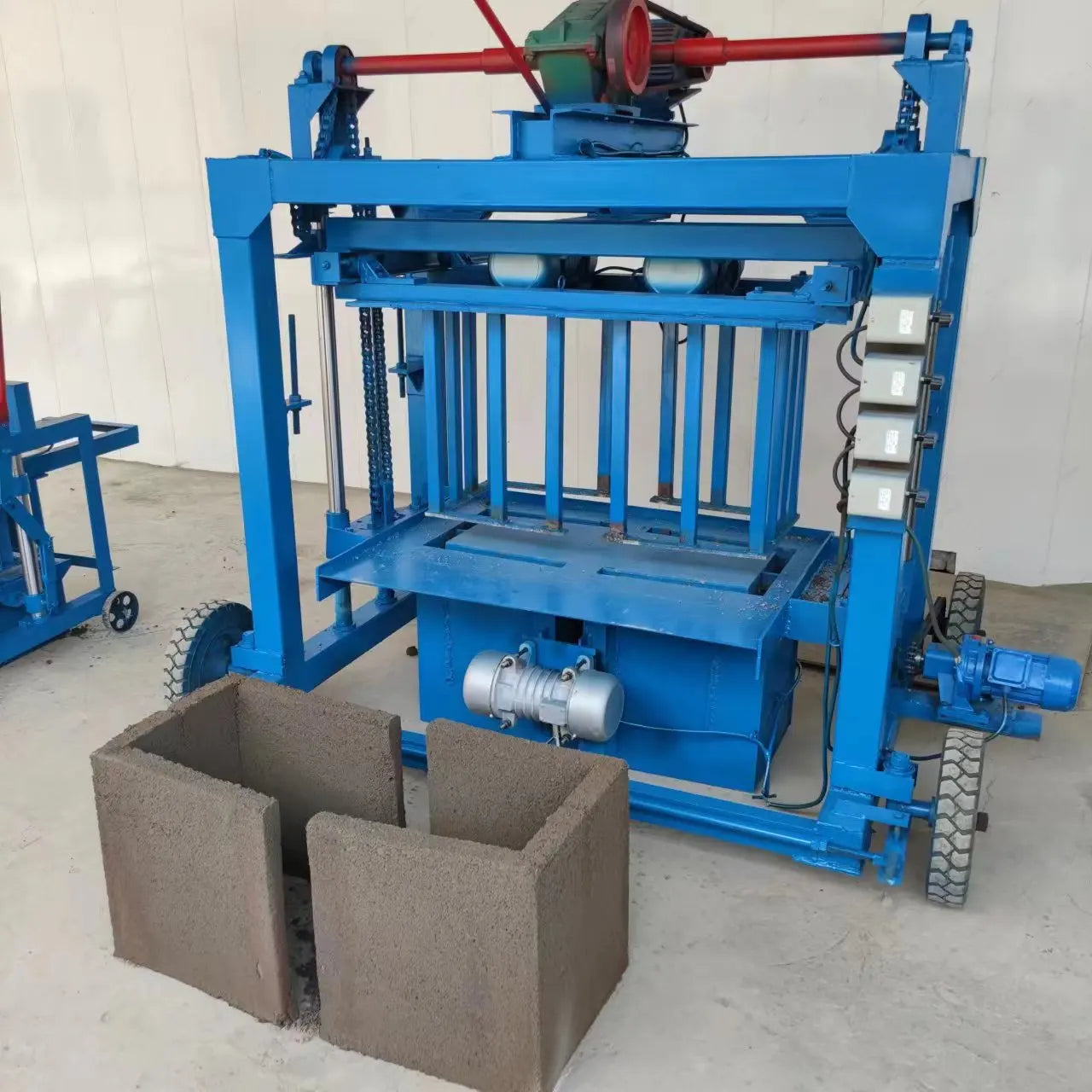 Customized Cement Brick Making Machine Construction Widely Using Brick Molding Machine Concrete Block Brick Making Machine