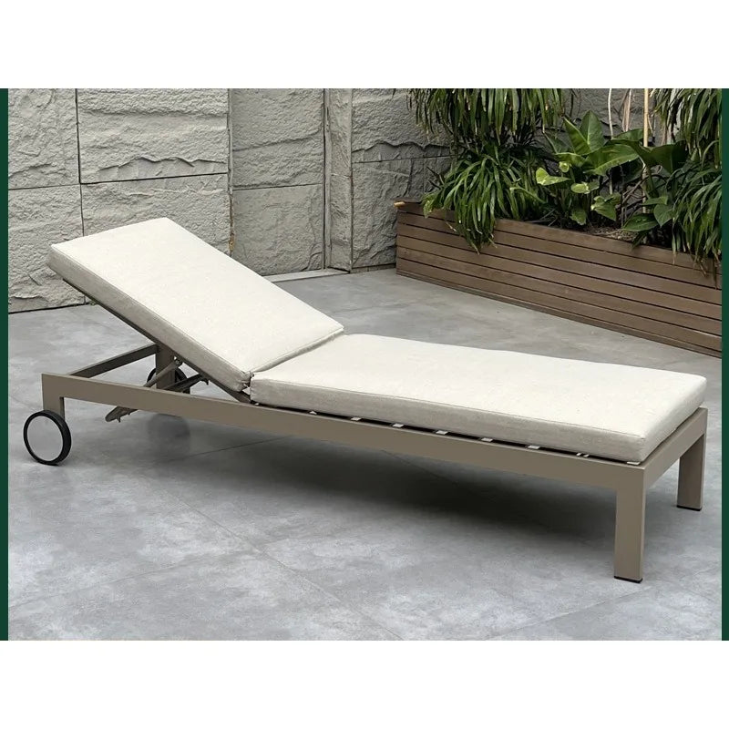 Luxury Outdoor Aluminum Sun Lounger with Wheels, Patio & Garden Sunbed Furniture for Poolside Sillas De Playa Outdoor Furniture