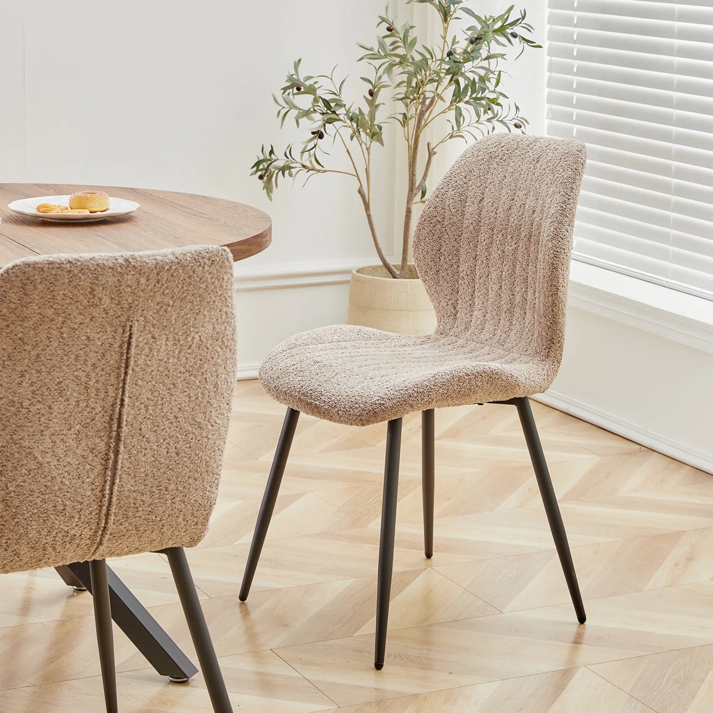 4Pcs/Set Modern Dining Chairs Padded Seat Iron Legs Nordic Minimalist office Chairs For Kitchen Living/Dining Room Restaurant