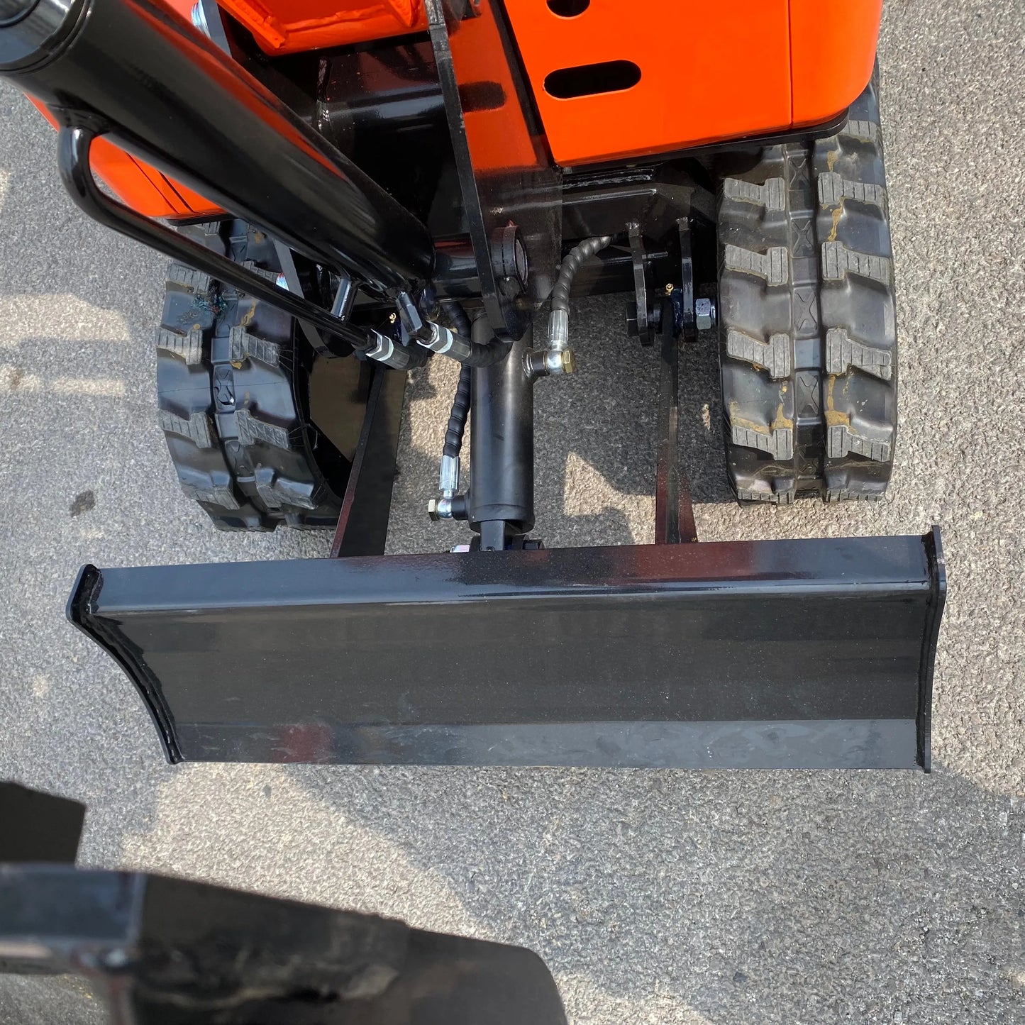 New 0.8 Ton Small Excavator Multifunctional Hydraulic Crawler Mini Excavator With Cab Ce Kubota Engine Excavator Custom