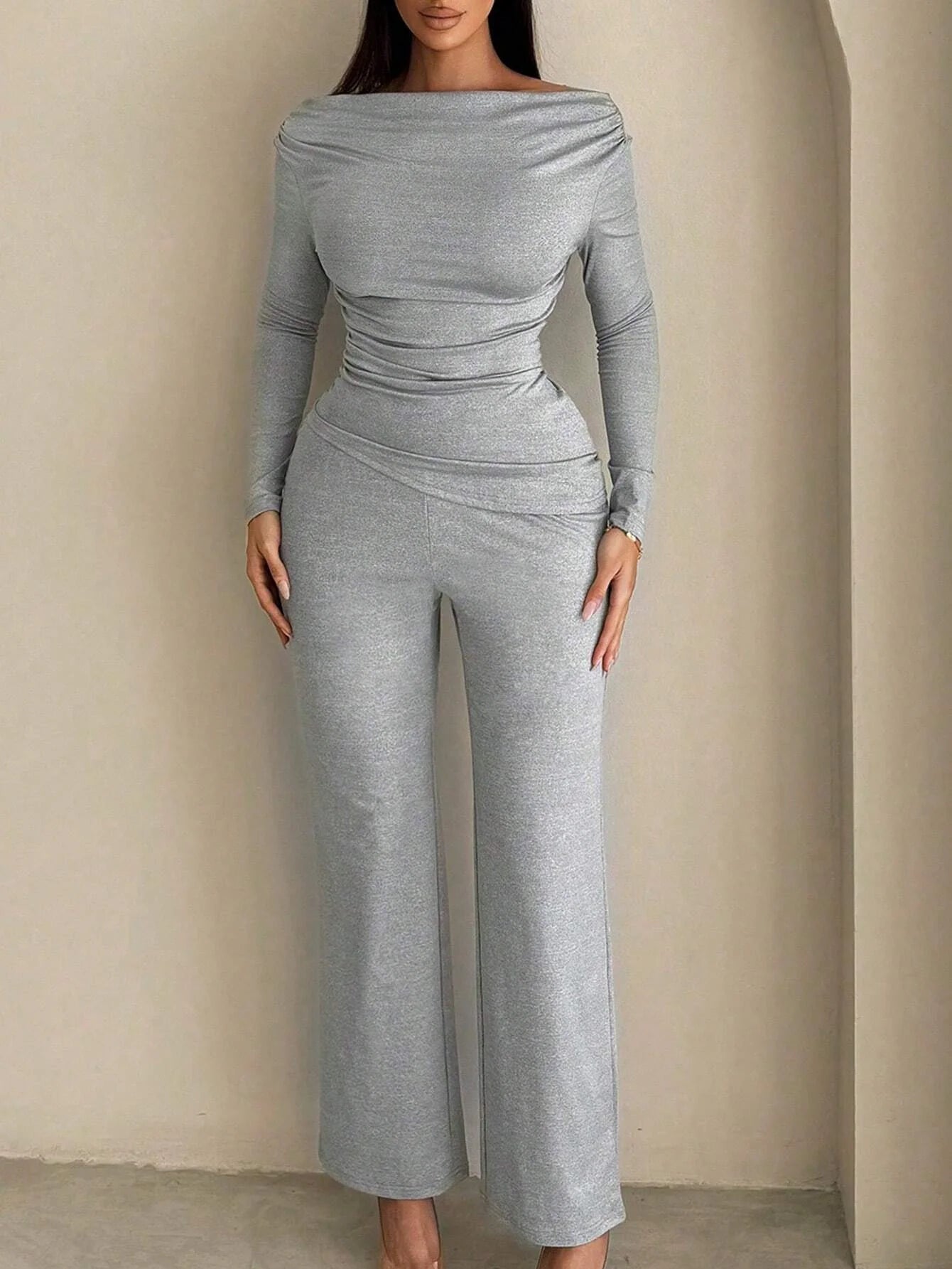 Women's summer clothing, casual and fitted, with asymmetrical hem and wide pants