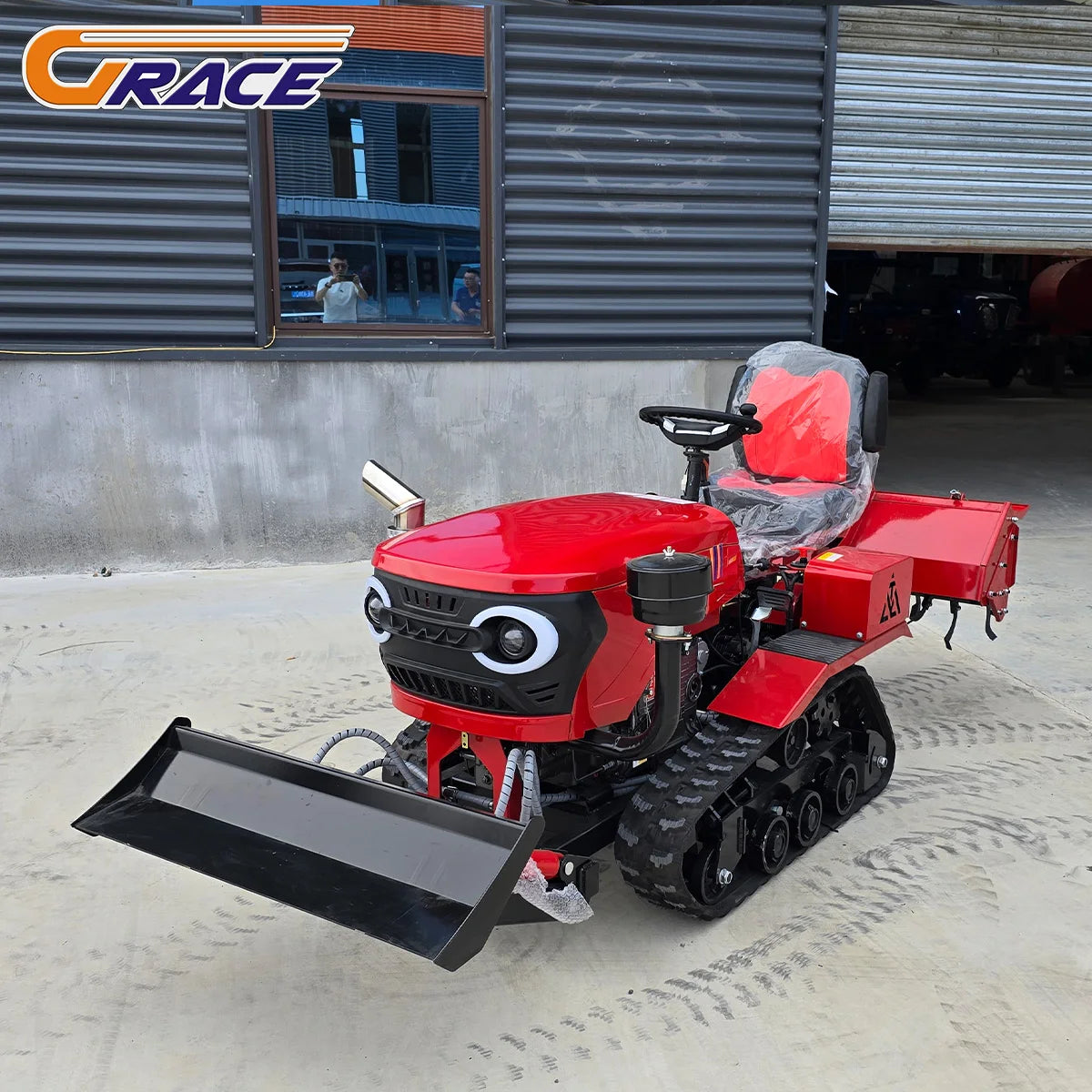 Customized 35HP Diesel Tractor with Hydraulic System for Heavy Duty Farm Operations Transport Jobs with Excavator for Sale