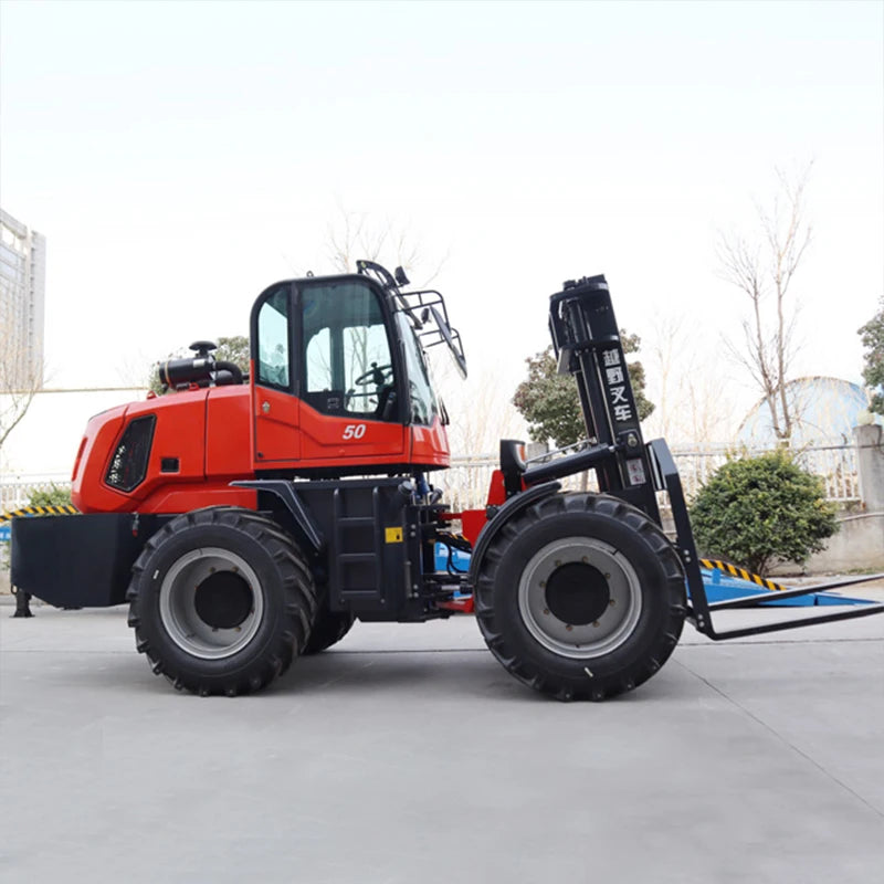 Hot Sale Customized 5t Offroad Forklift Truck | 4WD Diesel 5000kg Lift | Free Parts & Warranty